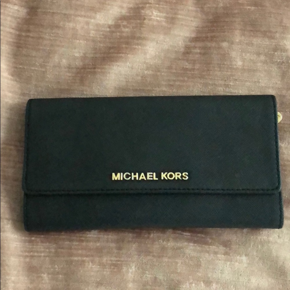 MK BLACK WALLET